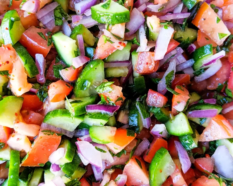 Egyptian salad - salata balady