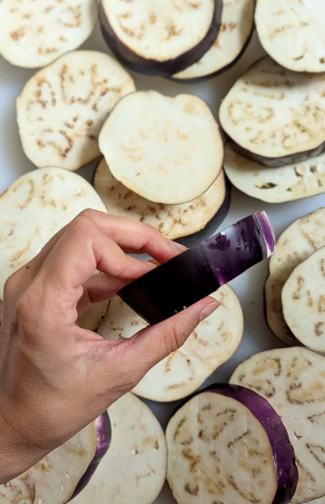Egyptian vegan mesaqa'a - Egyptian eggplant moussaka - am what I eat